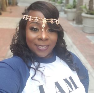 Meet your Posher, Kimberly